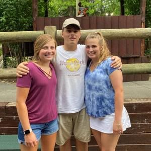 Meet your Posher, Sarah